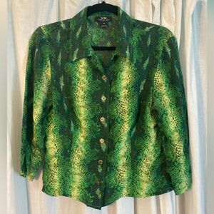 Green Silk Top w/ Snakeskin Print Votre Nom Jeans M